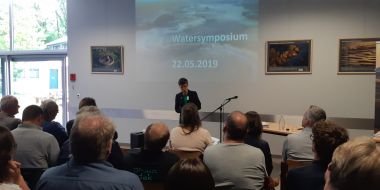 Cathy Berx spreekt bij het Watersymposium, 22 mei 2019